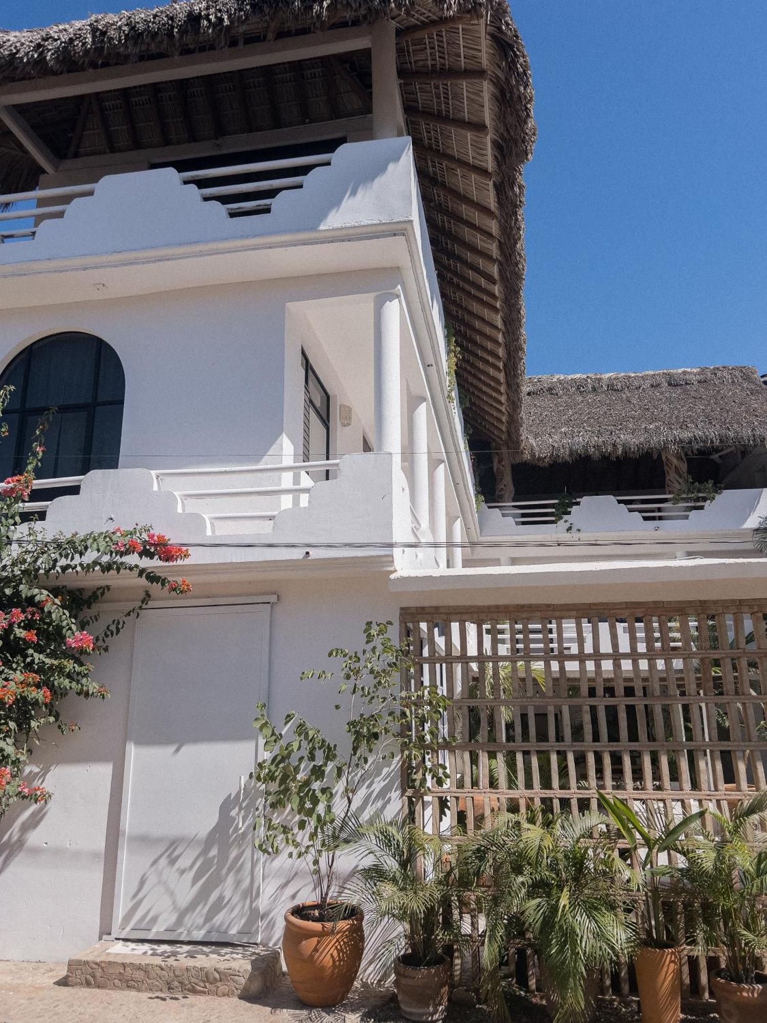 La Punta Rooms Brisas de Zicatela Bagian luar foto